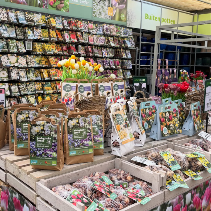 Voorjaarsbollen koop je bij GroenRijk Beneden Leeuwen! Voorjaarsbollen koop je bij GroenRijk Beneden Leeuwen!