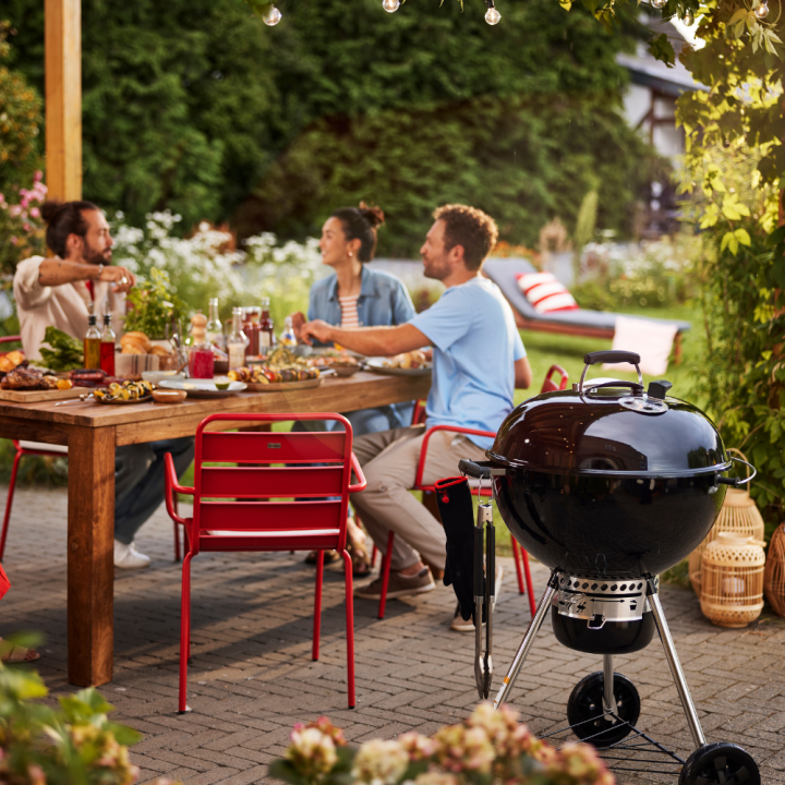 Weber houtskool BBQ van tuincentrum GroenRijk Beneden Leeuwen!