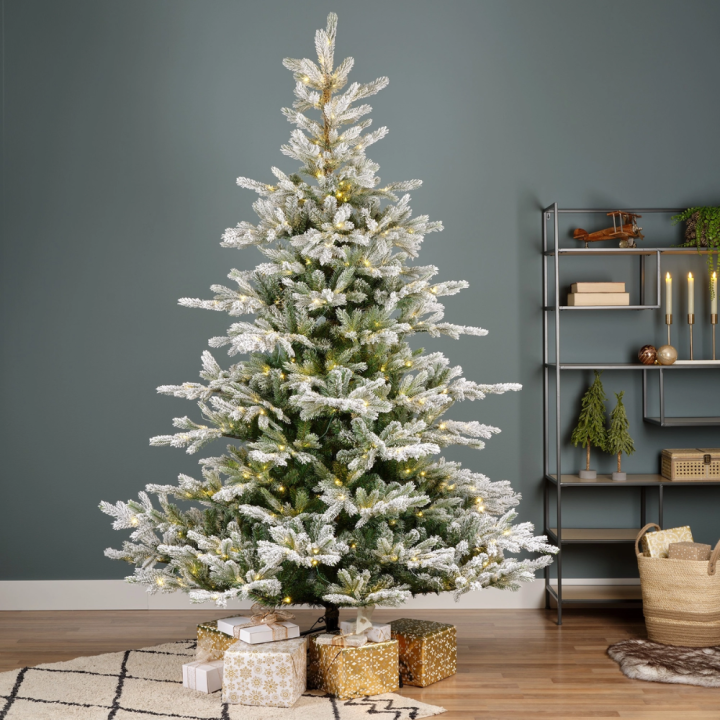 Kunstkerstboom kopen bij tuincentrum GroenRijk Beneden Leeuwen!