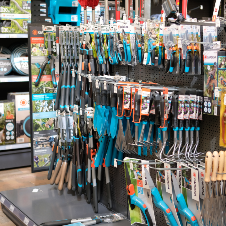 Gardena tuingereedschap koop je bij GroenRijk Beneden Leeuwen! Gardena tuingereedschap koop je bij GroenRijk Beneden Leeuwen!