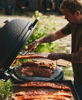 Kamado barbecues