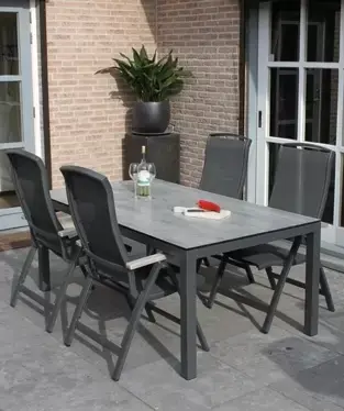 Tuintafels