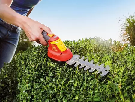 Wreed nerveus worden Aan het water WOLF GARTEN Accu-buxusschaar finesse li-ion 30b - GroenRijk Beneden Leeuwen  | Een mooi tuincentrum nabij Tiel, Nijmegen en Beuningen.